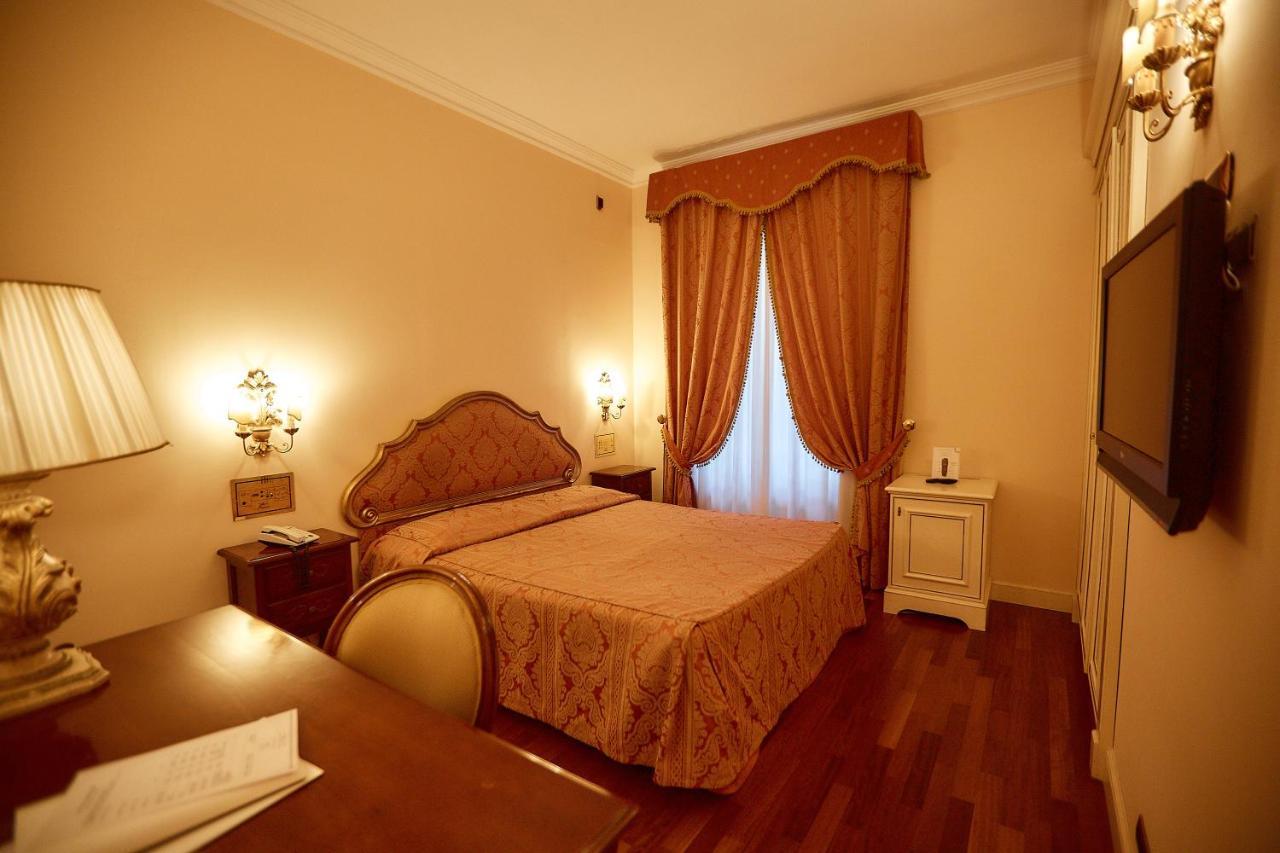 Hotel Villa Il Patriarca Chiusi Dış mekan fotoğraf