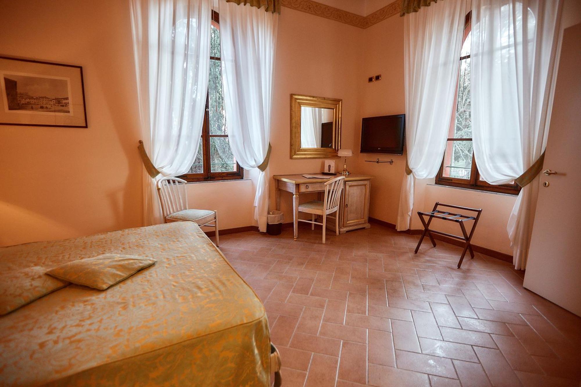 Hotel Villa Il Patriarca Chiusi Oda fotoğraf