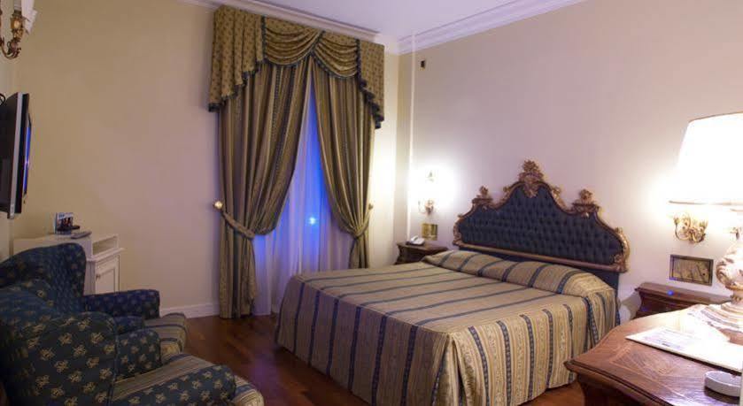 Hotel Villa Il Patriarca Chiusi Dış mekan fotoğraf
